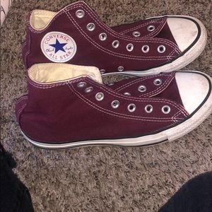 Burgundy converse